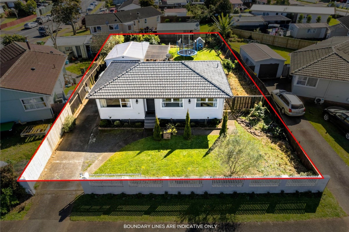 4 Beeston Crescent, Manurewa, Auckland - Carousel 1