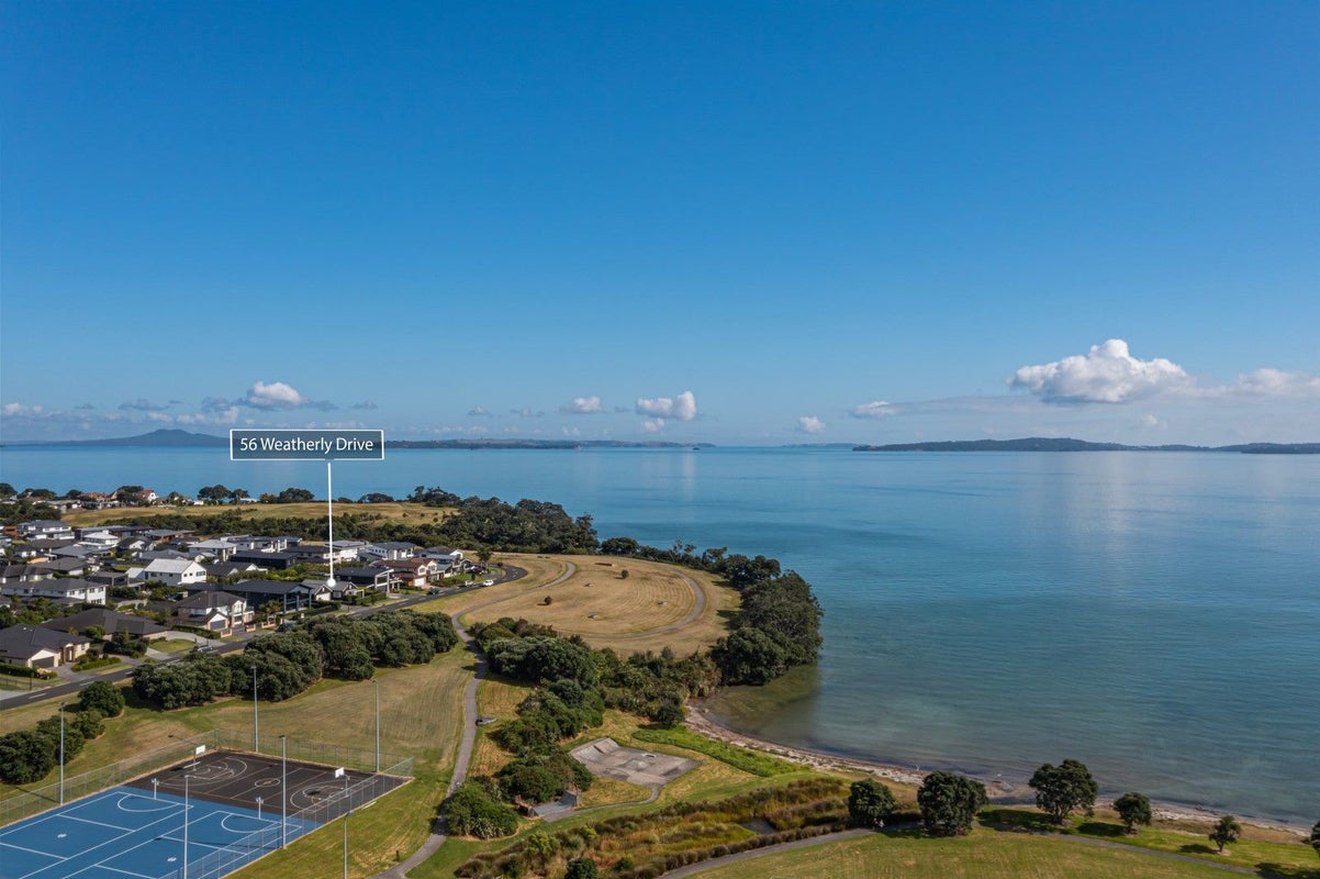 56 Weatherly Drive, Beachlands, Auckland - Carousel 40