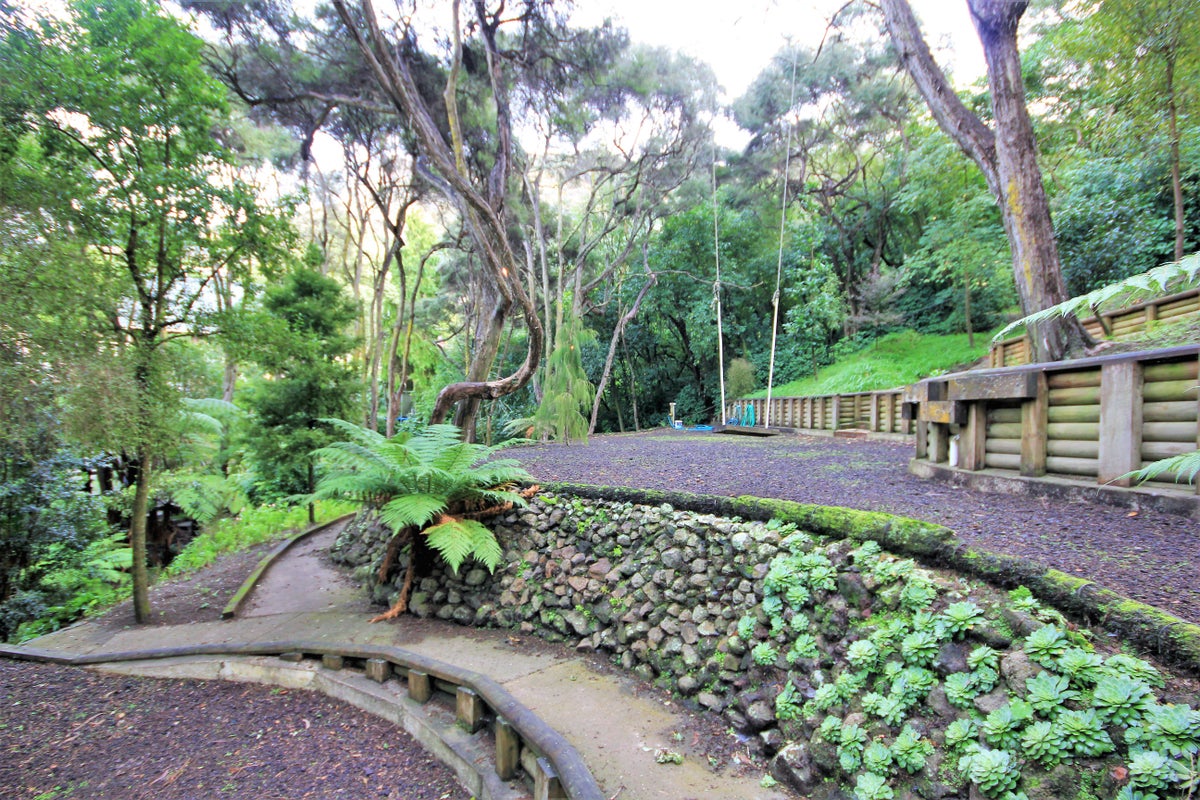 30 Zephyr Terrace, Governors Bay, Lyttelton - Carousel 23