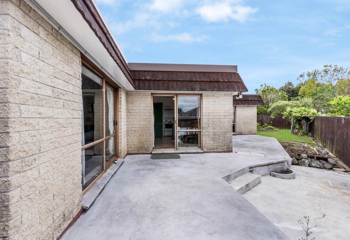 1/12 Diorella Drive, Clover Park, Auckland - Carousel 8