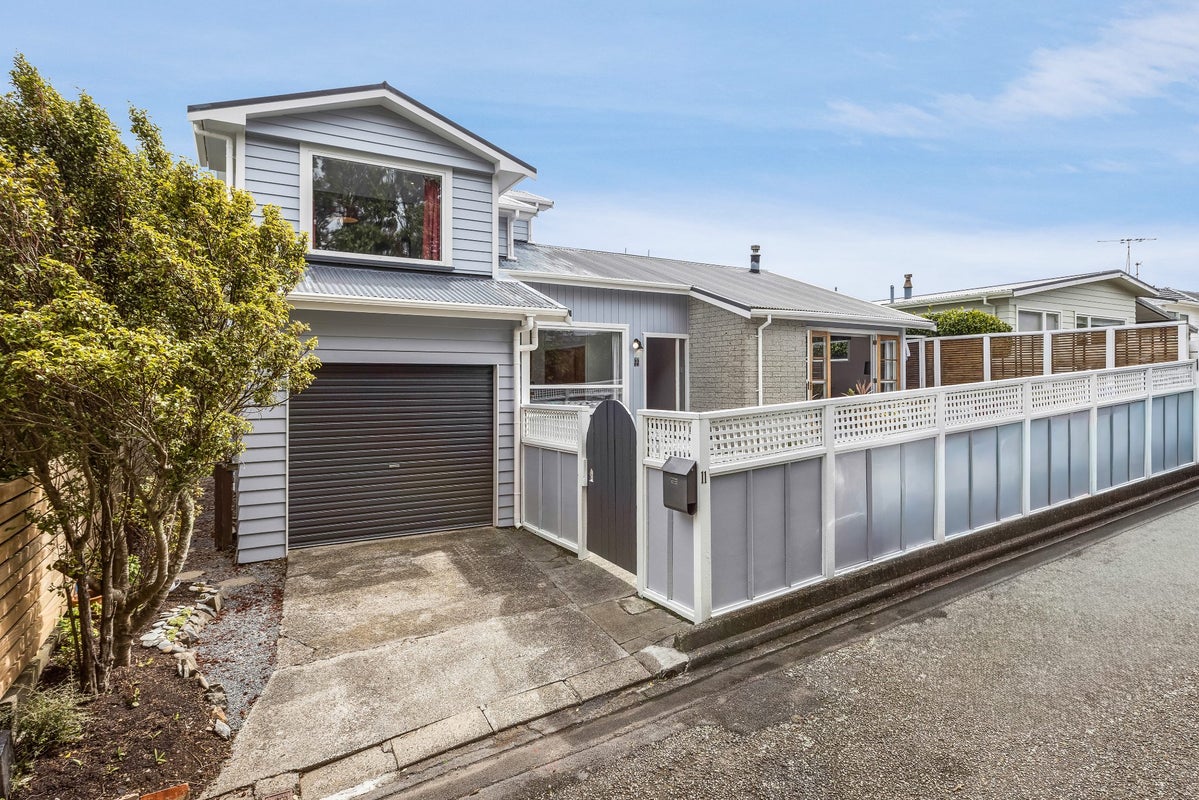11 Caribou Place, Kingston, Wellington - Carousel 1