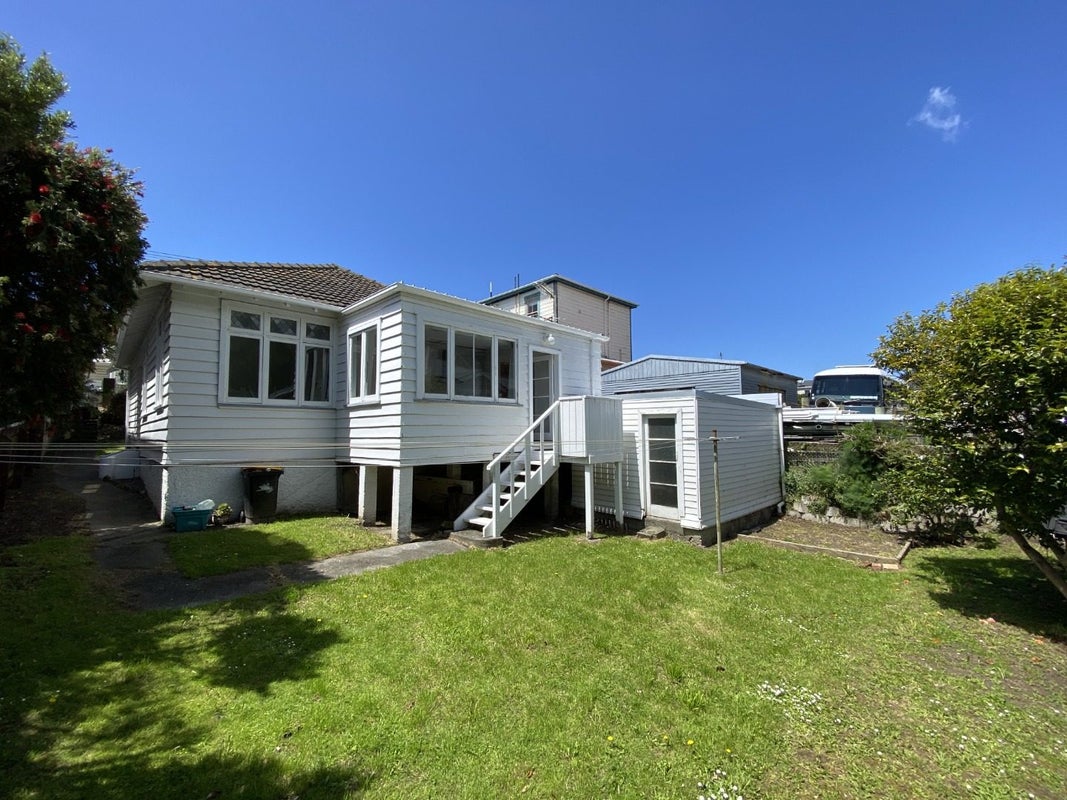 116 Moxham Avenue, Hataitai, Wellington - Carousel 1