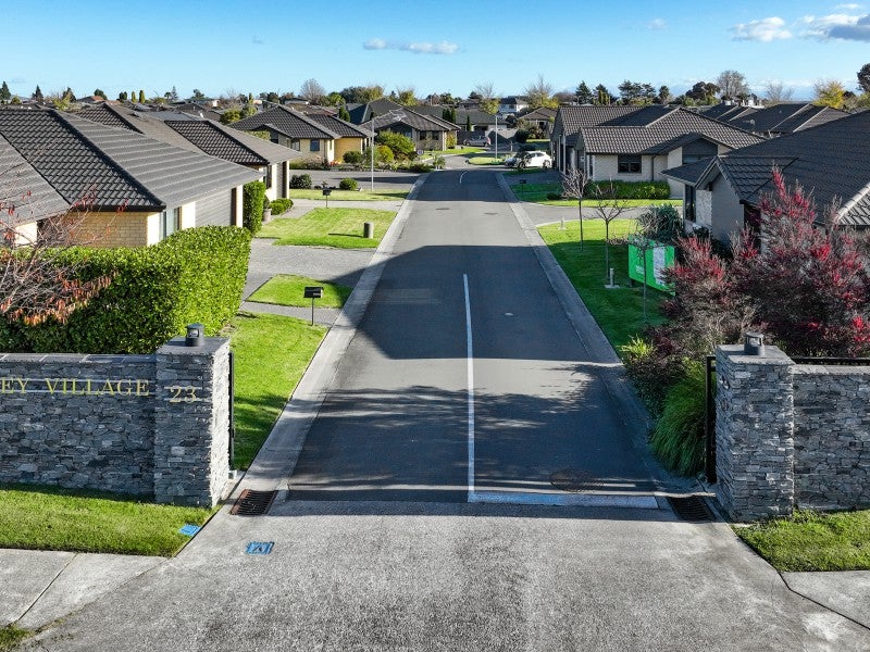 1/23 Matariki Avenue, Frimley, Hastings - Carousel 1