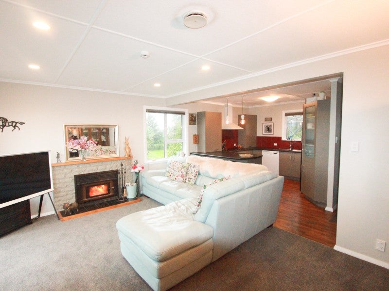 110 Manuka Street, Castlecliff, Whanganui - Carousel 2