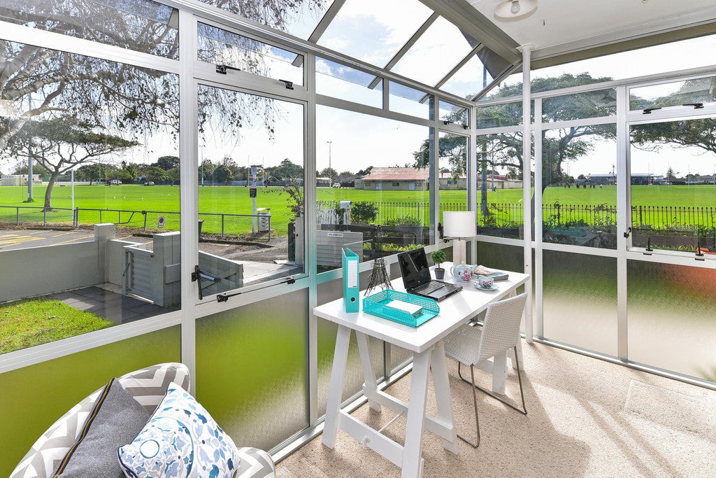 45 Wentworth Avenue, Papatoetoe, Auckland - Carousel 1