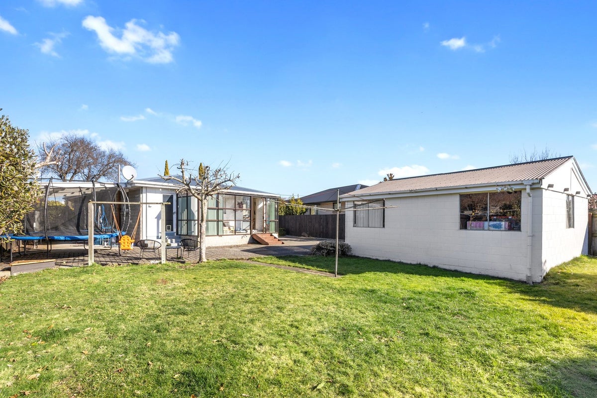 28 Maple Street, Bishopdale, Christchurch - Carousel 13