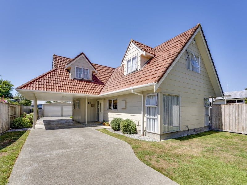 51 John F Kennedy Drive, Milson, Palmerston North - Carousel 1