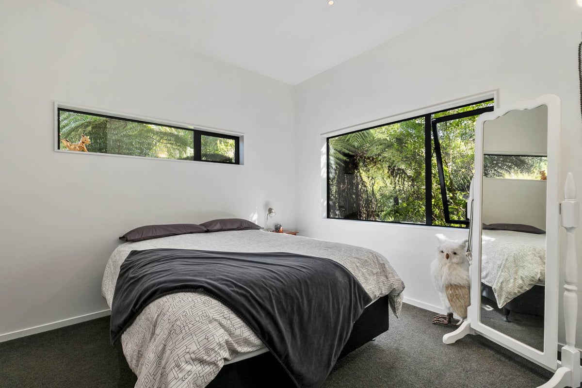 16 Tree Fern Trail, Campbells Bay, Auckland - Carousel 23