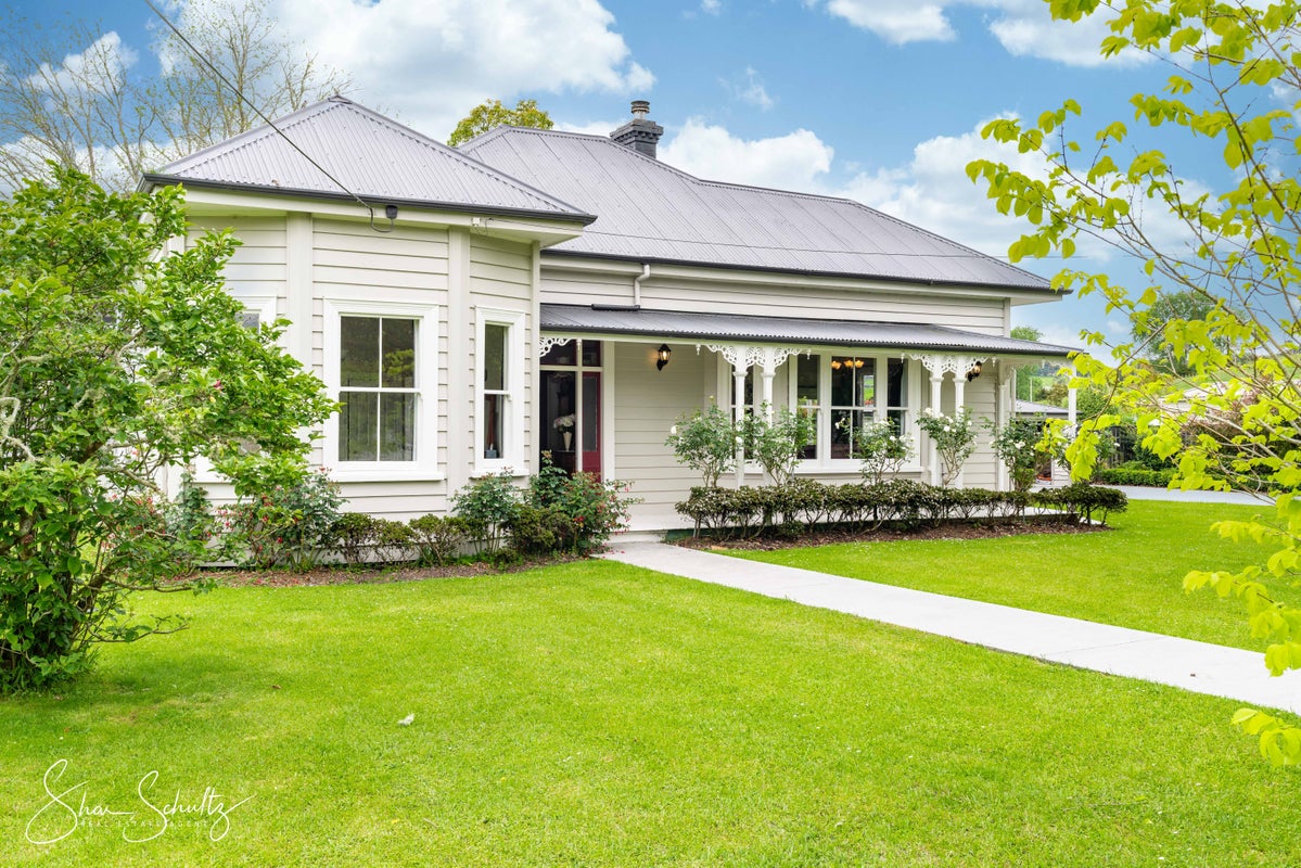 31 Franklin Road, Paparoa - Carousel 35