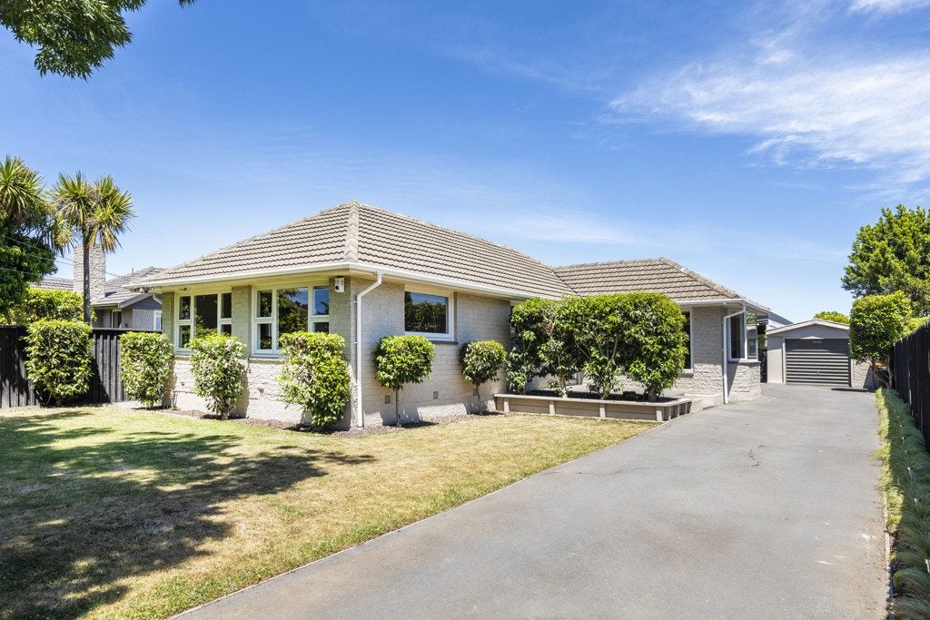 7 Hornsby Street, Bishopdale, Christchurch - Carousel 2