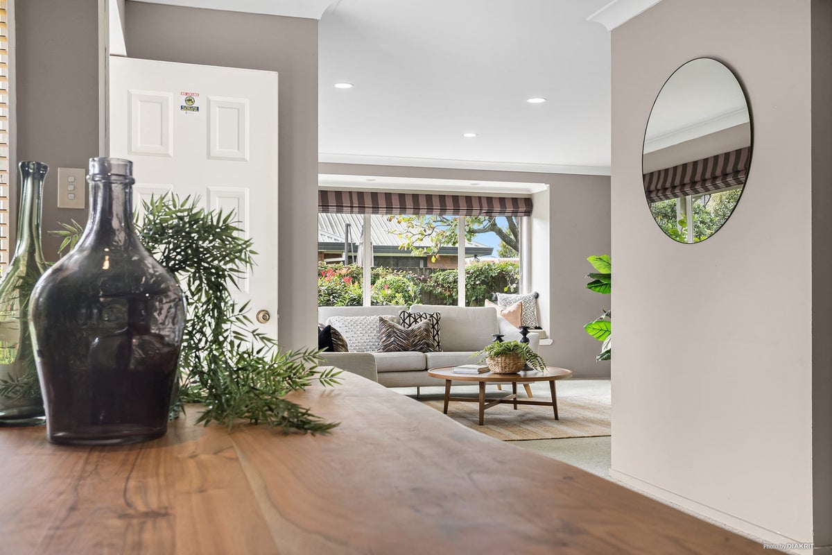 14 Cashmere Place, Flagstaff, Hamilton - Carousel 2