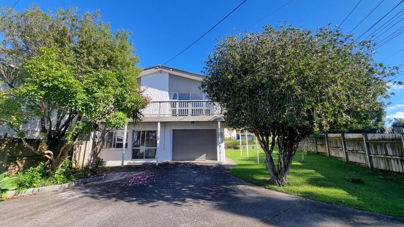 1/148 Stredwick Drive, Torbay, Auckland - Carousel 1