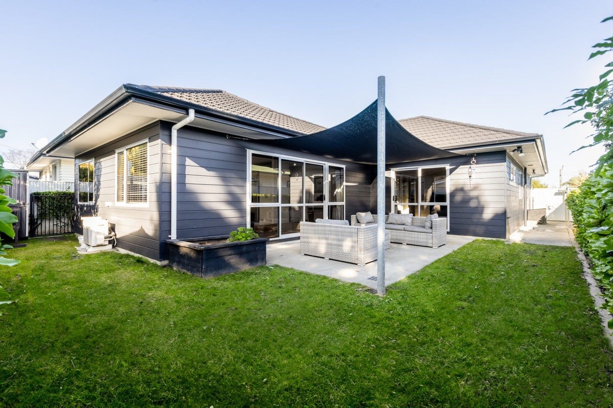 2A Harrow Street, Taradale, Napier - Carousel 15