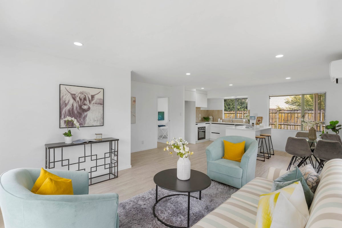 4 Dowd Place, Flat Bush, Auckland - Carousel 2