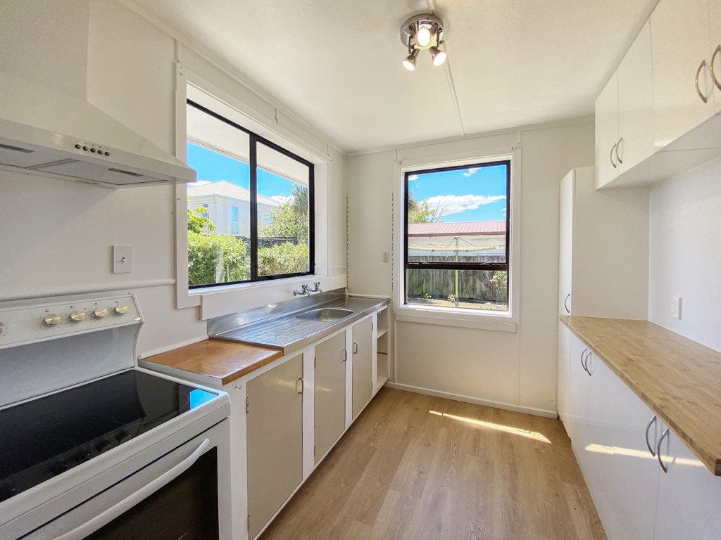 71A Sapphire Street, Casebrook, Christchurch - Carousel 2