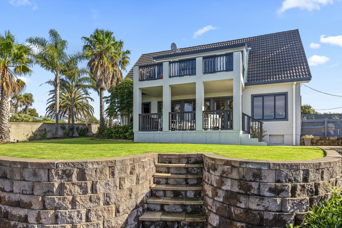 5 Clansman Terrace, Gulf Harbour, Whangaparaoa - Carousel 1