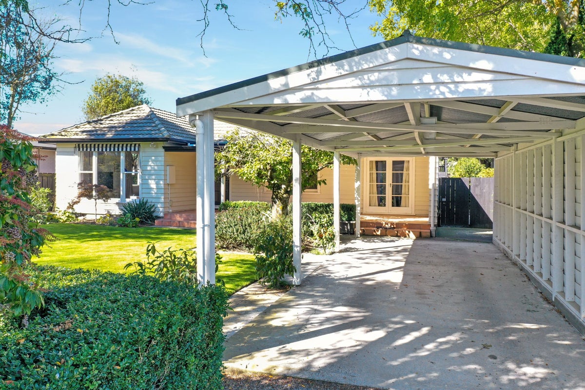 52 Cross Street, Allenton, Ashburton - Carousel 1