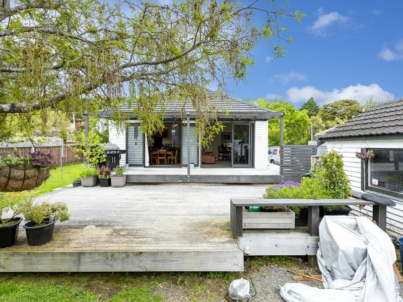 39 Heretaunga Square, Silverstream, Upper Hutt - Carousel 2