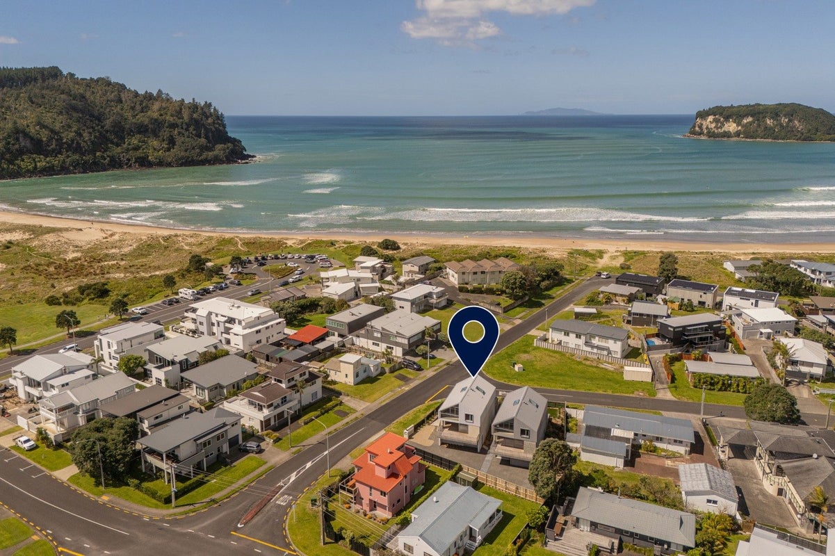 203 Winifred Avenue, Whangamata, Whangamata - Carousel 1