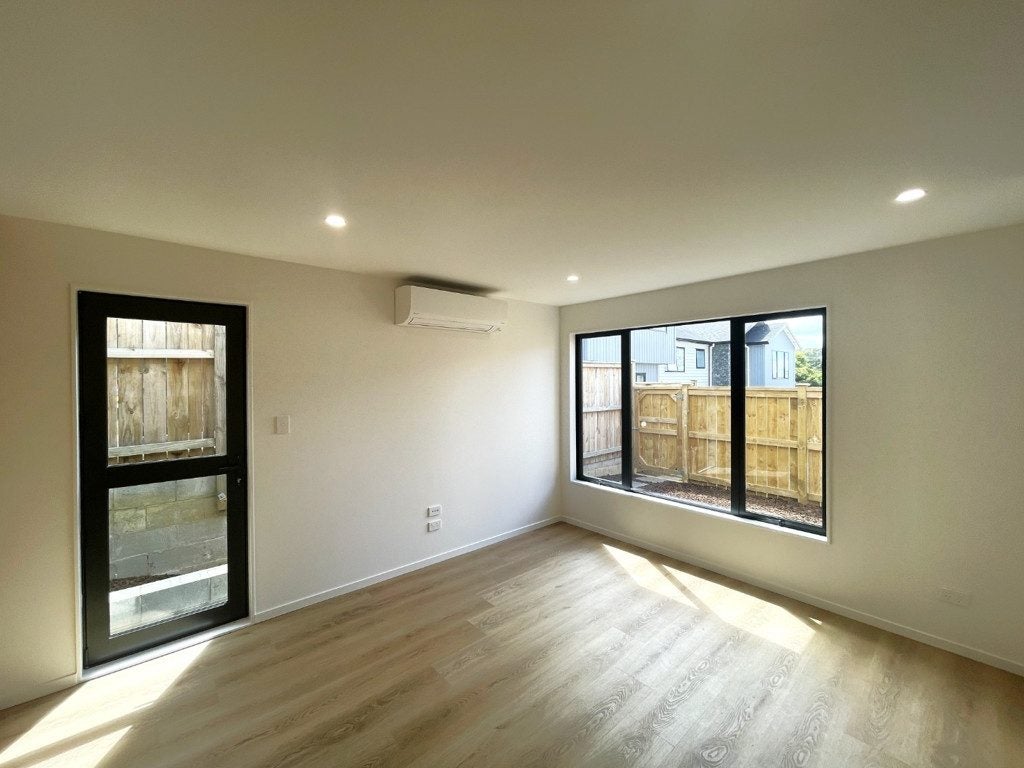 4 Cadman Avenue, Greenlane, Auckland - Carousel 2