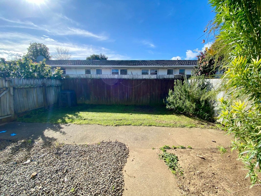 3/6 Almond Place, Mount Wellington, Auckland - Carousel 8