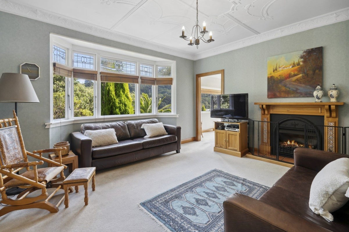 79 Hamilton Road, Hataitai, Wellington - Carousel 2