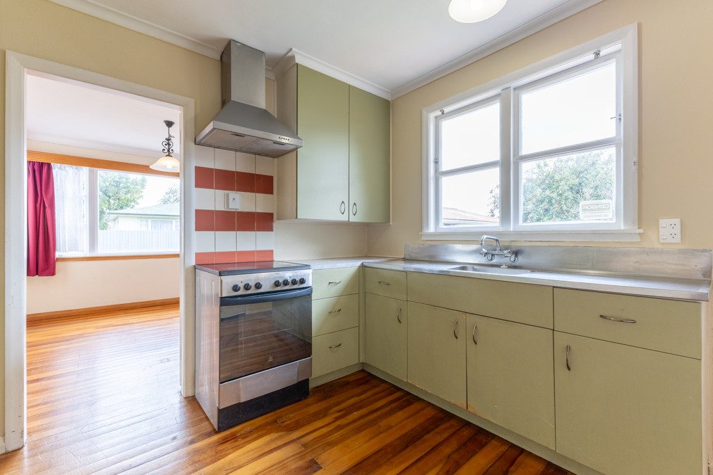 3 Glen Place, Awapuni, Palmerston North - Carousel 2