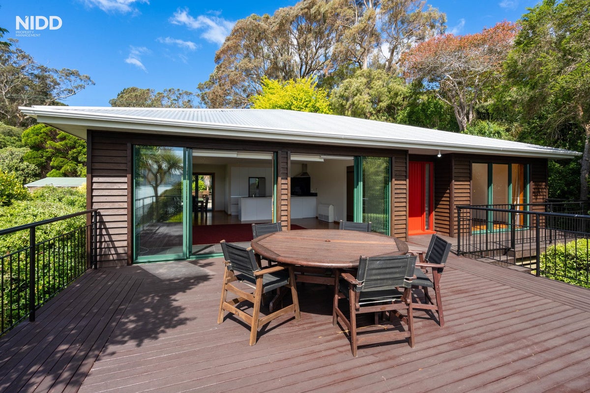 534 Portobello Road, Macandrew Bay, Dunedin - Carousel 2