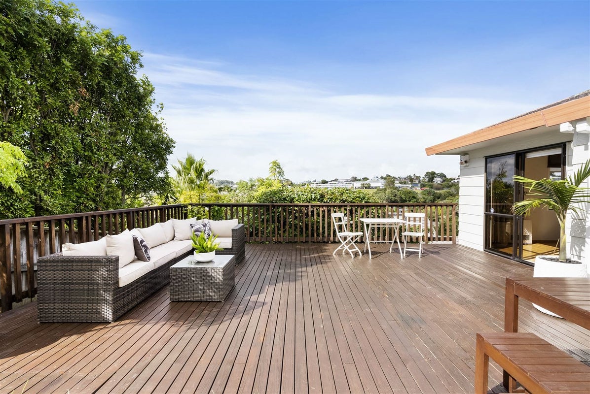 1/9 Marigold Place, Mairangi Bay, Auckland - Carousel 2