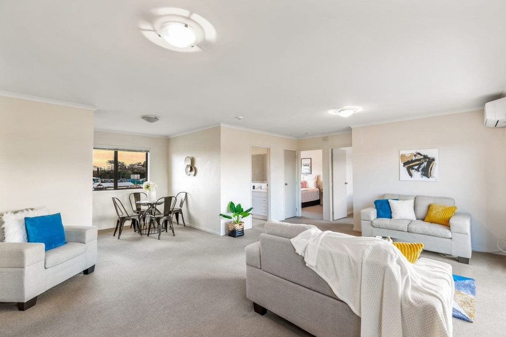 180/172 Mcleod Road, Te Atatu South, Auckland - Carousel 12
