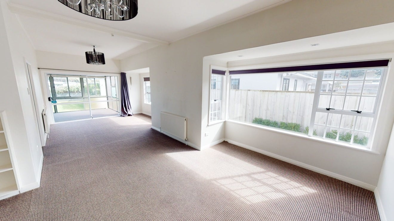 30 Strathmore Avenue, Strathmore Park, Wellington - Carousel 2