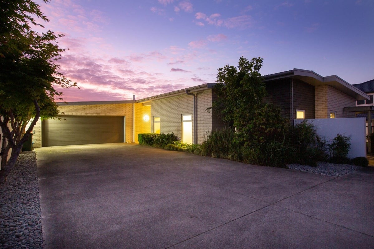 A/192 Heta RD, Highlands Park, New Plymouth - Carousel 20