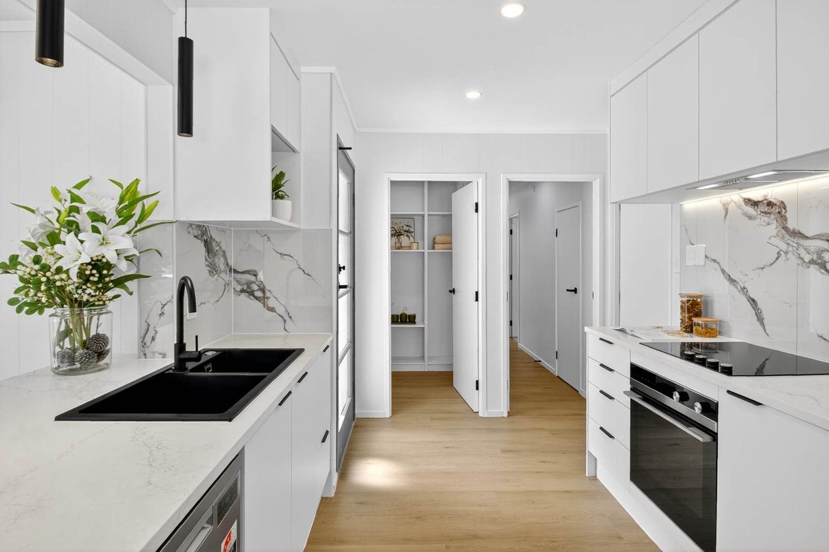 57 Awaruku Road, Torbay, Auckland - Carousel 2