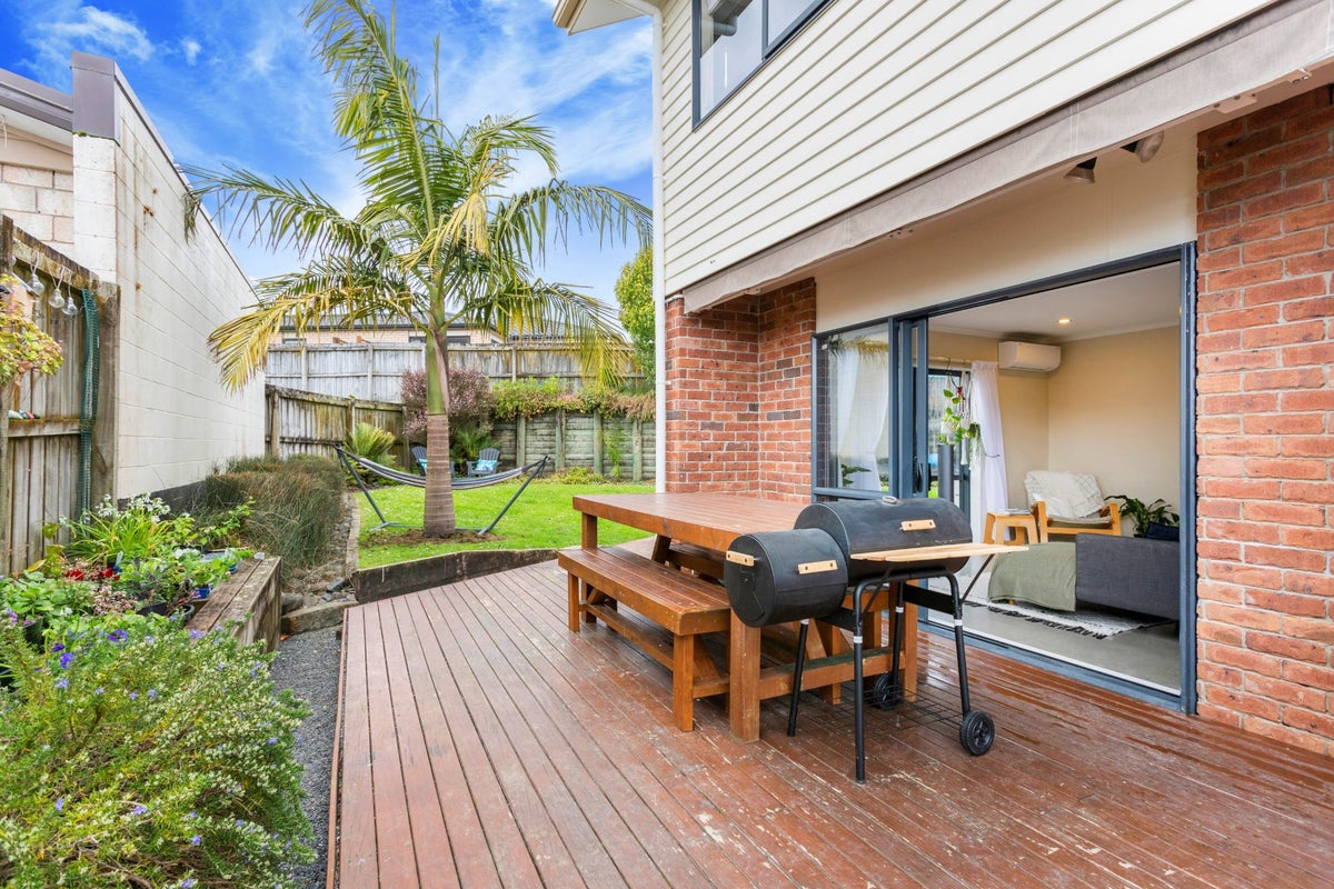 18 Foundation Place, Glen Eden, Auckland - Carousel 25