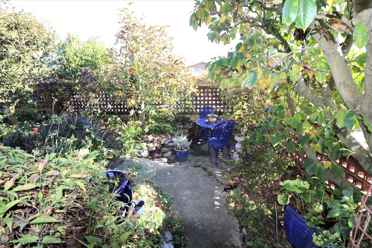 29 Hull Street, South Hill, Oamaru - Carousel 19