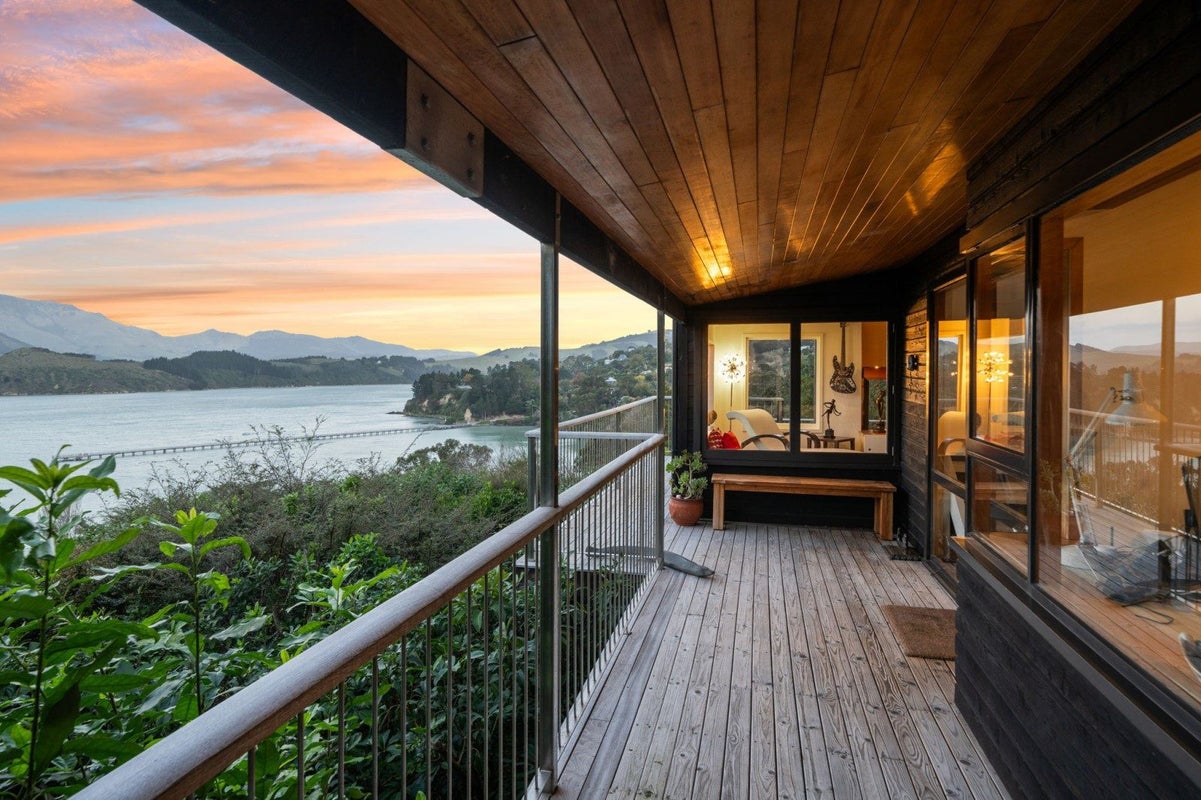 890 Governors Bay Road, Te Rapaki o Te Rakiwhakaputa, Lyttelton - Carousel 1