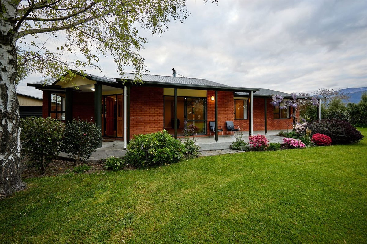 235 Red Swamp Road, Kaikoura - Carousel 1