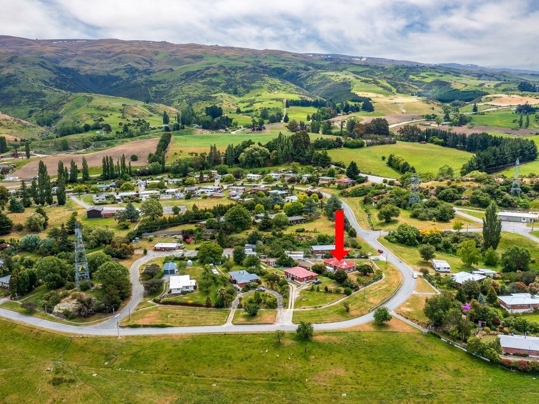 24 Tamblyn Drive, Lake Roxburgh Village, Roxburgh - Carousel 2
