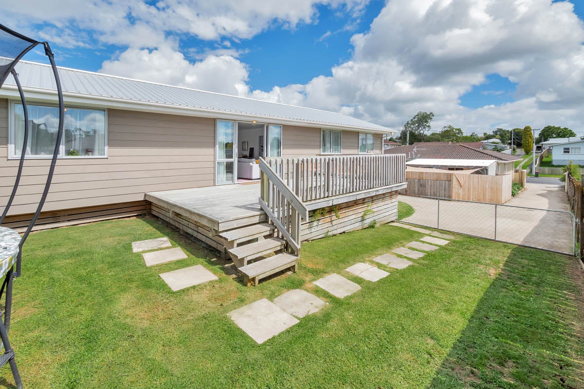 48A Greenhaven Avenue, Opaheke, Papakura - Carousel 2