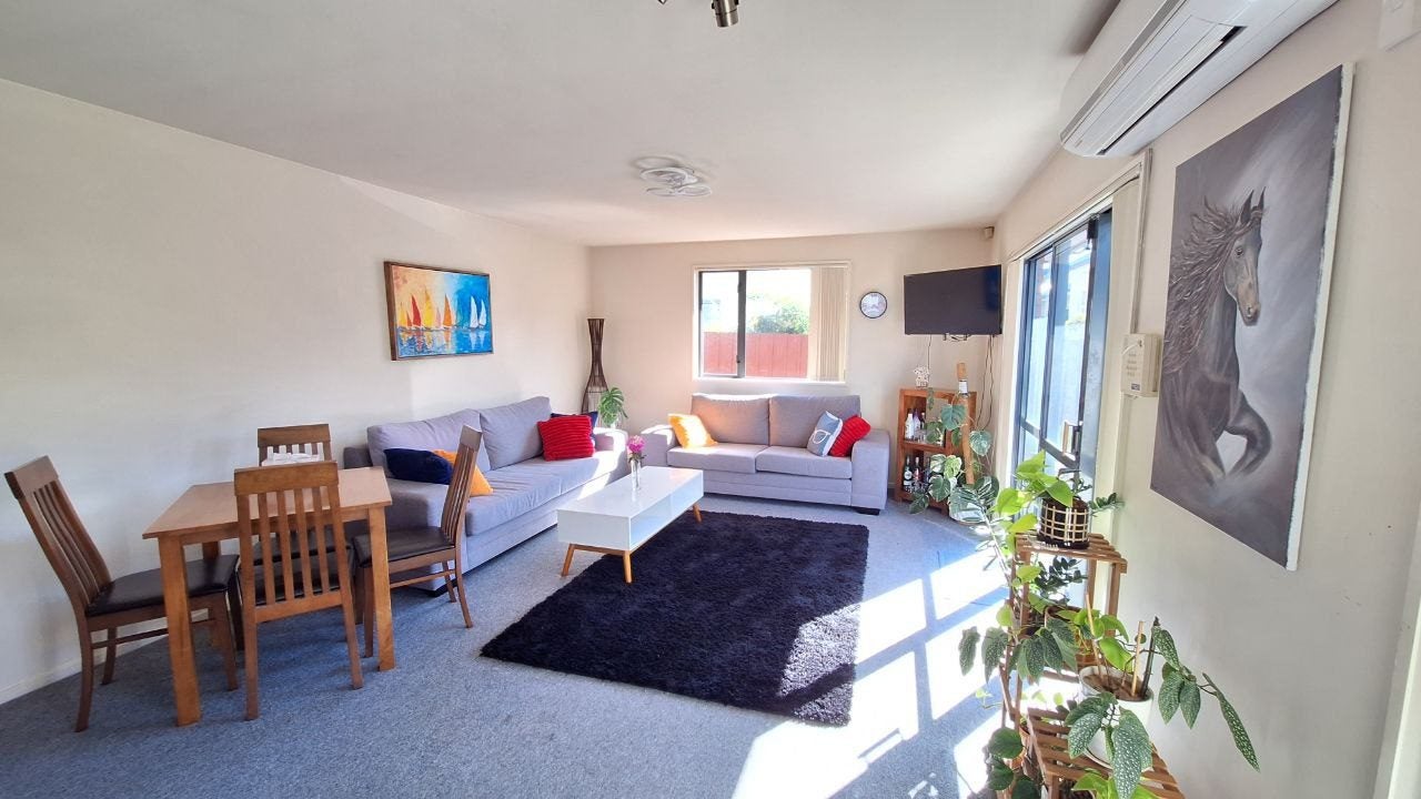 2/44 Canon Street, St Albans, Christchurch - Carousel 2