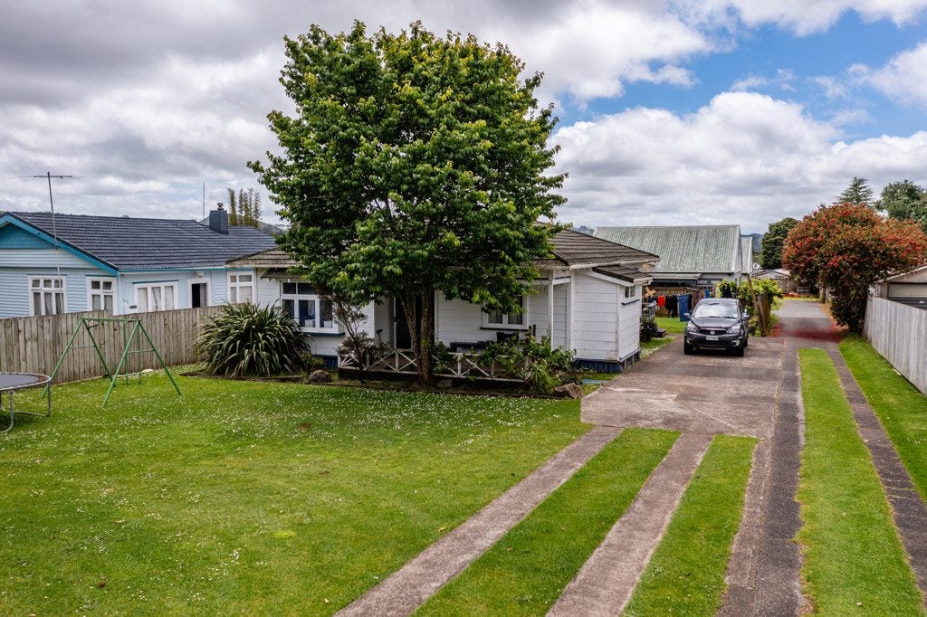32 Clifford Street, Kaikohe, Kaikohe - Carousel 2