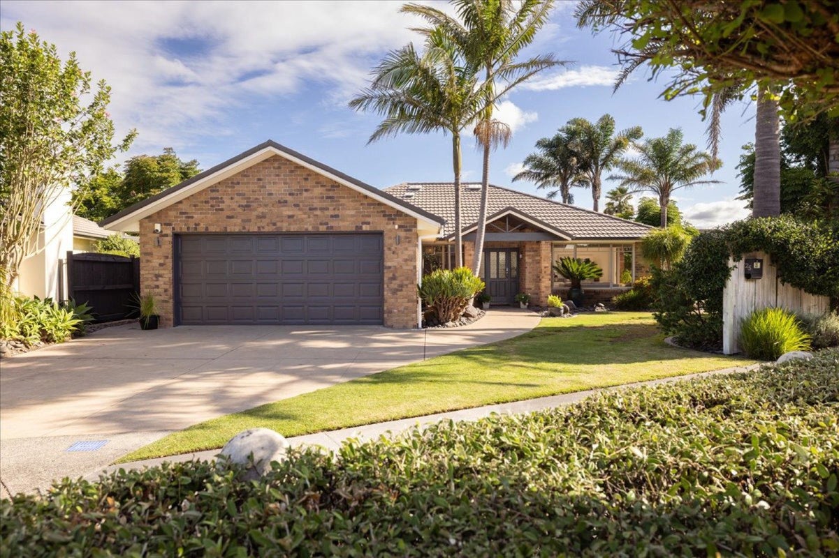 23 Serena Key, Papamoa Beach, Papamoa - Carousel 1