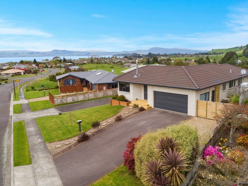 69 Hall Road, Ngongotaha, Rotorua - Carousel 1
