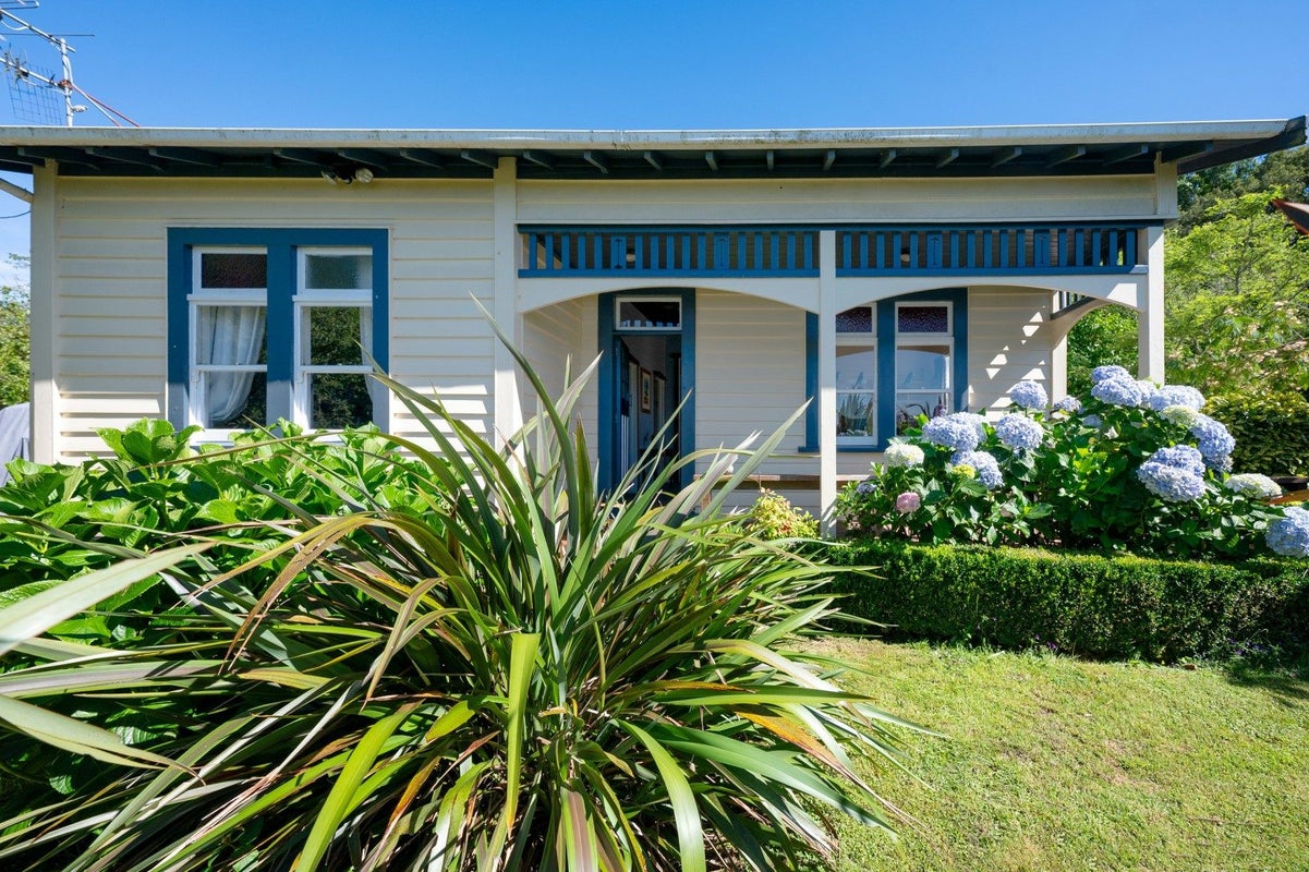 691 Te Waerenga Road, Rotorua - Carousel 1