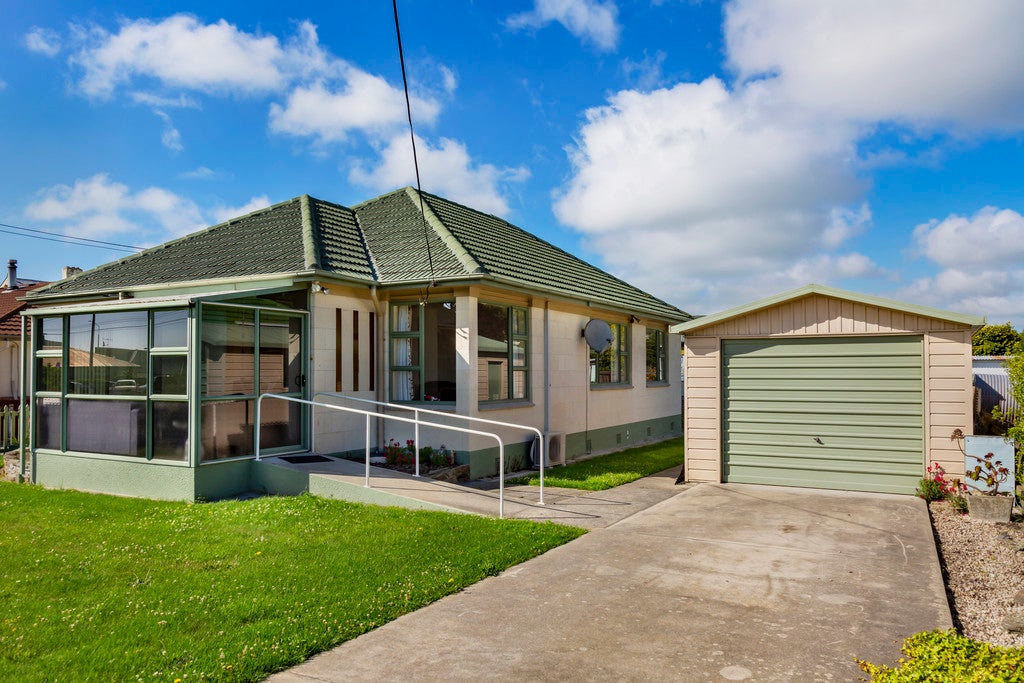 9 Frome Street, Oamaru North, Oamaru - Carousel 1