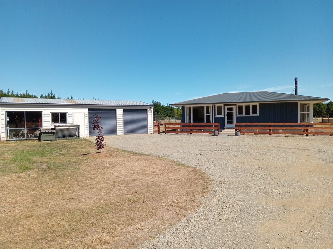 3002 South Eyre Road, Oxford, Rangiora - Carousel 1