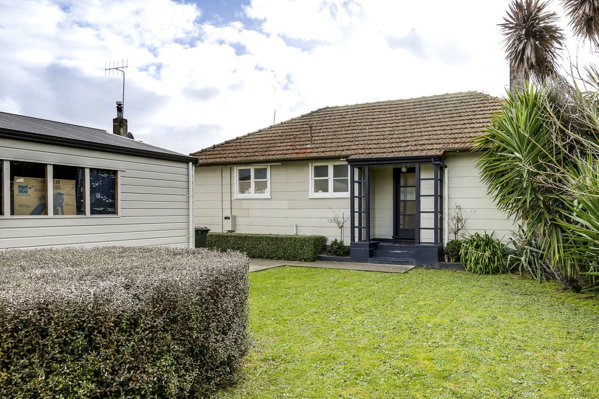 310 Nikau Street, Saint Leonards, Hastings - Carousel 18