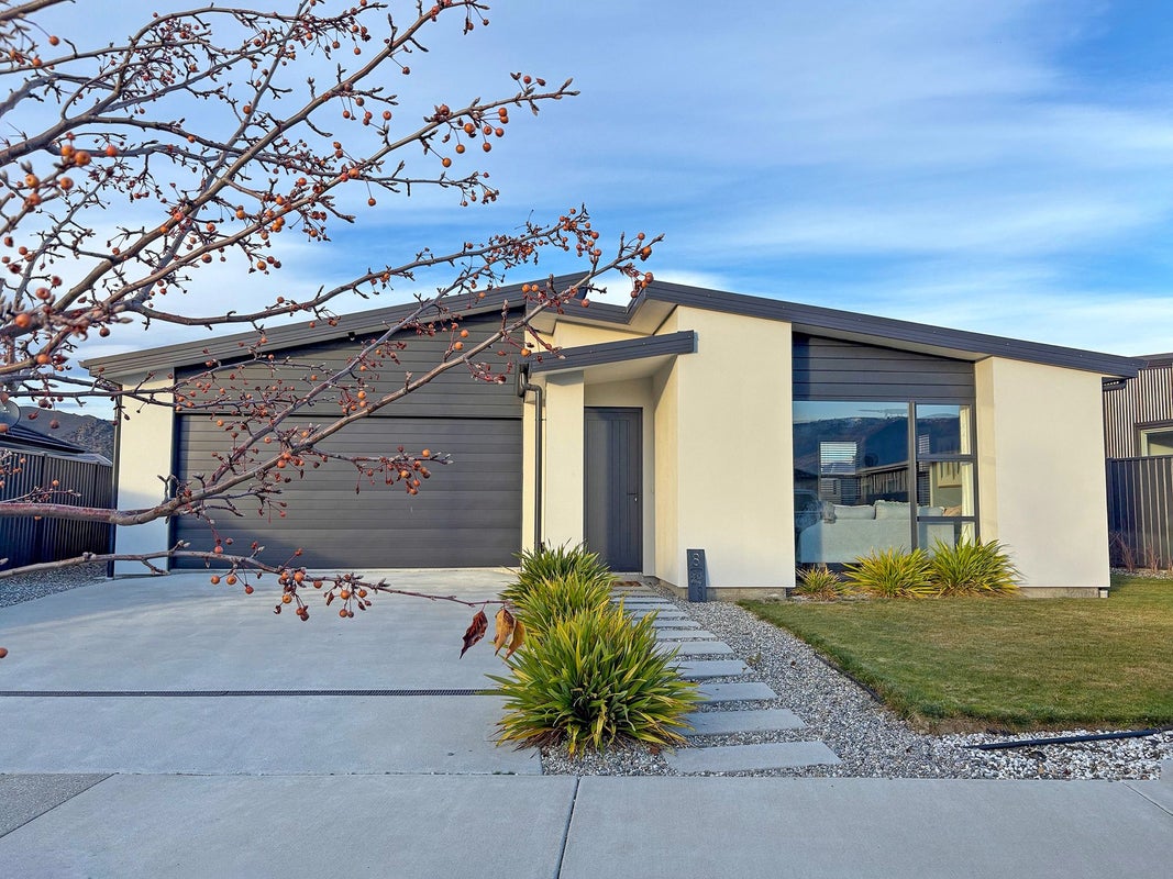 8 Kohinoor Lane, Cromwell, Cromwell - Carousel 1