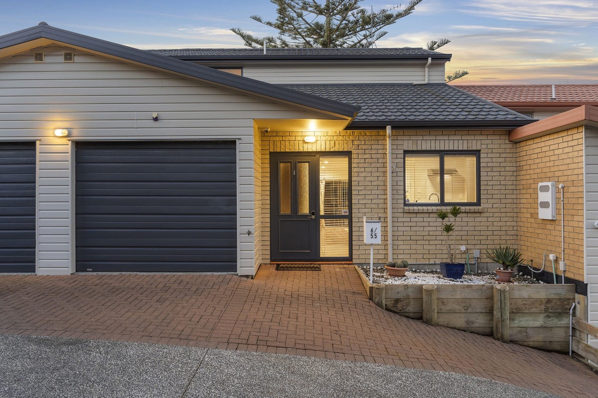 6/55 Verbena Road, Birkdale, Auckland - Carousel 1