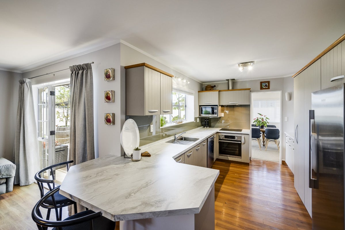 148 Auckland Road, Greenmeadows, Napier - Carousel 1